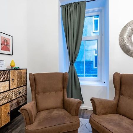 Appartamento Practical 1Br Flat By Center By Hm Vienna Esterno foto