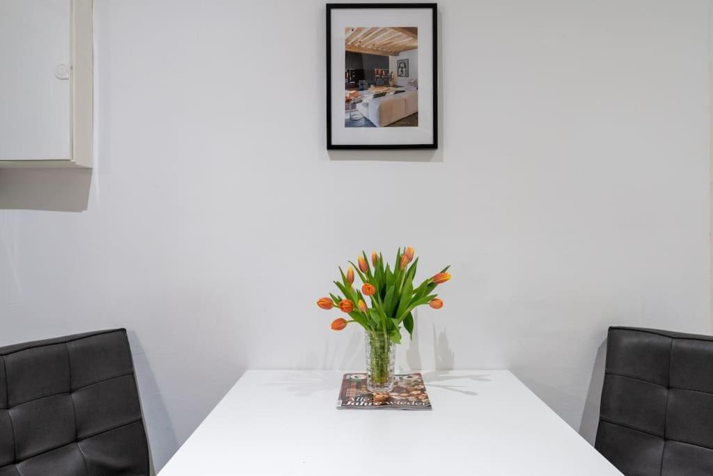 Appartamento Practical 1Br Flat By Center By Hm Vienna Esterno foto